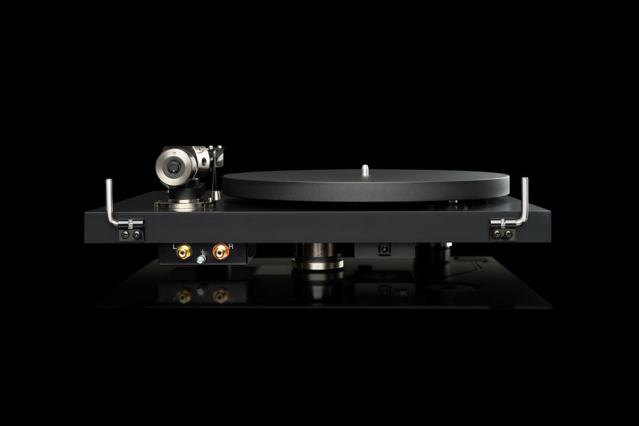 Pro-Ject Audio Systems Debut PRO High Fidelity News (1)